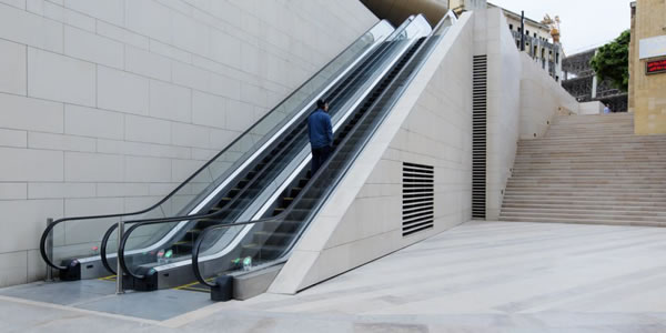 Potuguese Limestone Commercial Project